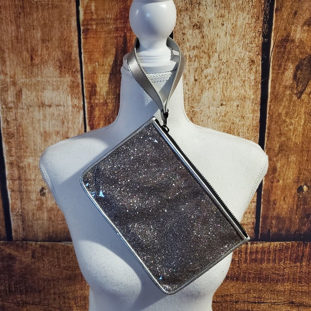 HENRI BENDEL - SPARKLE WRISTLET - NWOT!!!